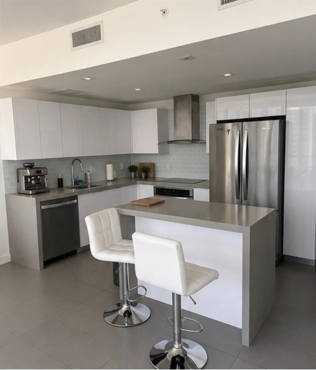 1600 NW 1st Avenue # 2810, Miami FL 33136 photo 4