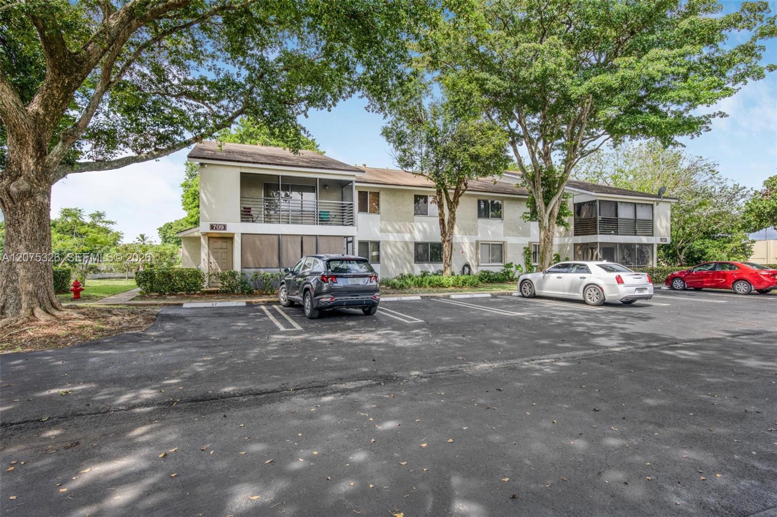 709 Gardens Dr # 101, Pompano Beach FL 33069 photo 2