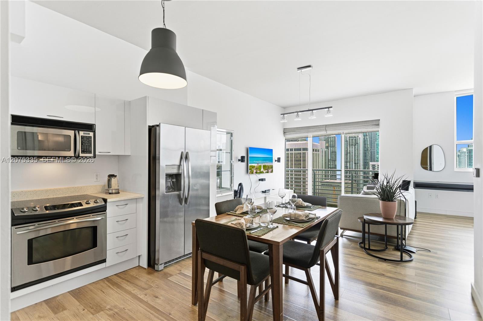 133 NE 2nd Ave # 2904, Miami FL 33132