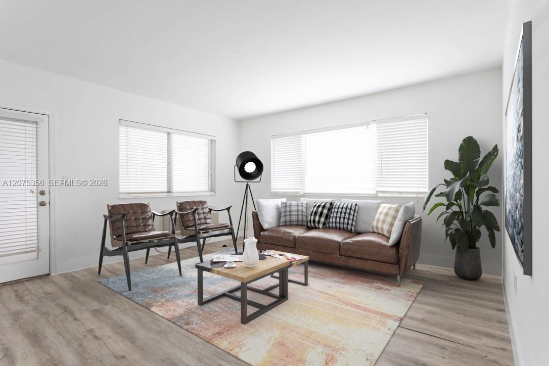 320 85th St # 8, Miami Beach FL 33141