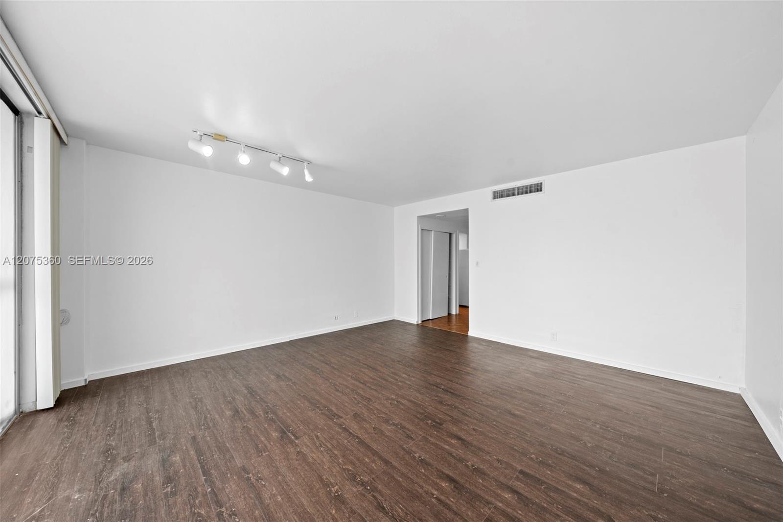 3301 NE 5th Ave # 719, Miami FL 33137 photo 2