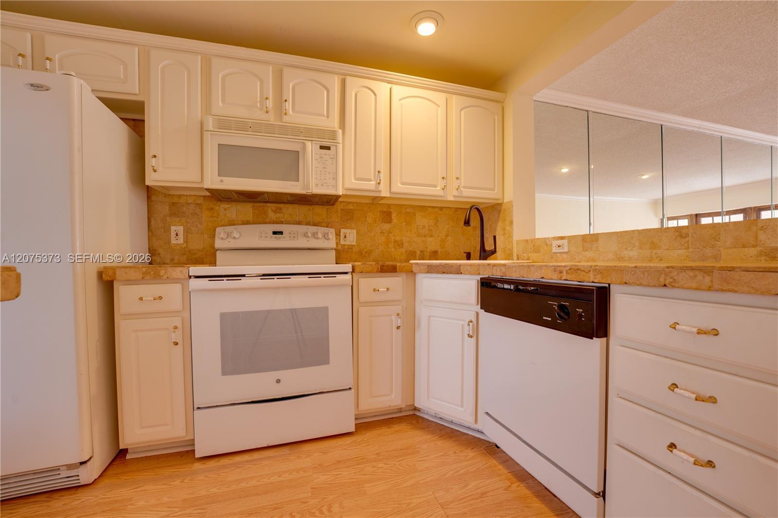 455 Paradise Isle Blvd # 402, Hallandale Beach FL 33009 photo 2