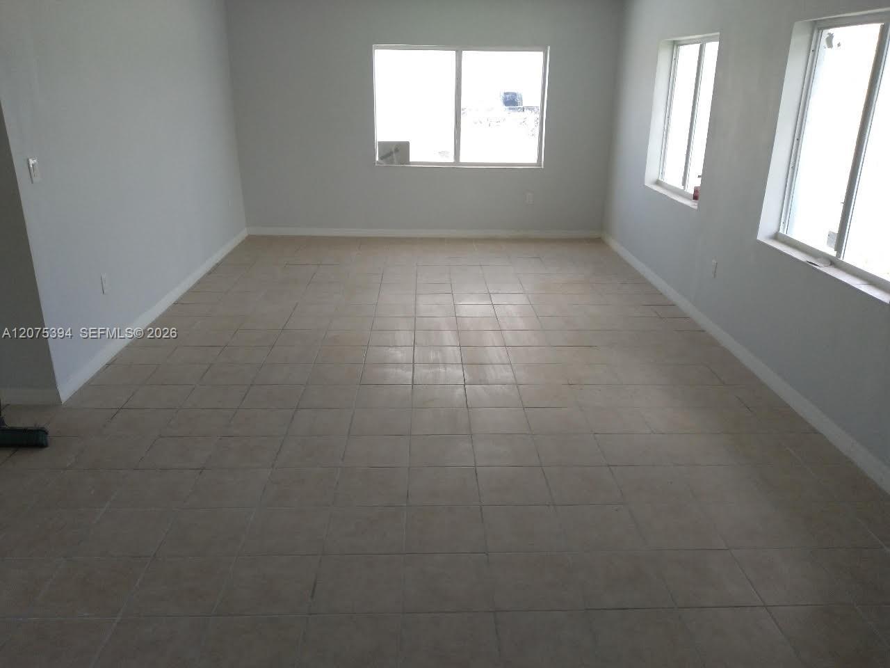 756 NW 5 St, Florida City FL 33034 photo 3