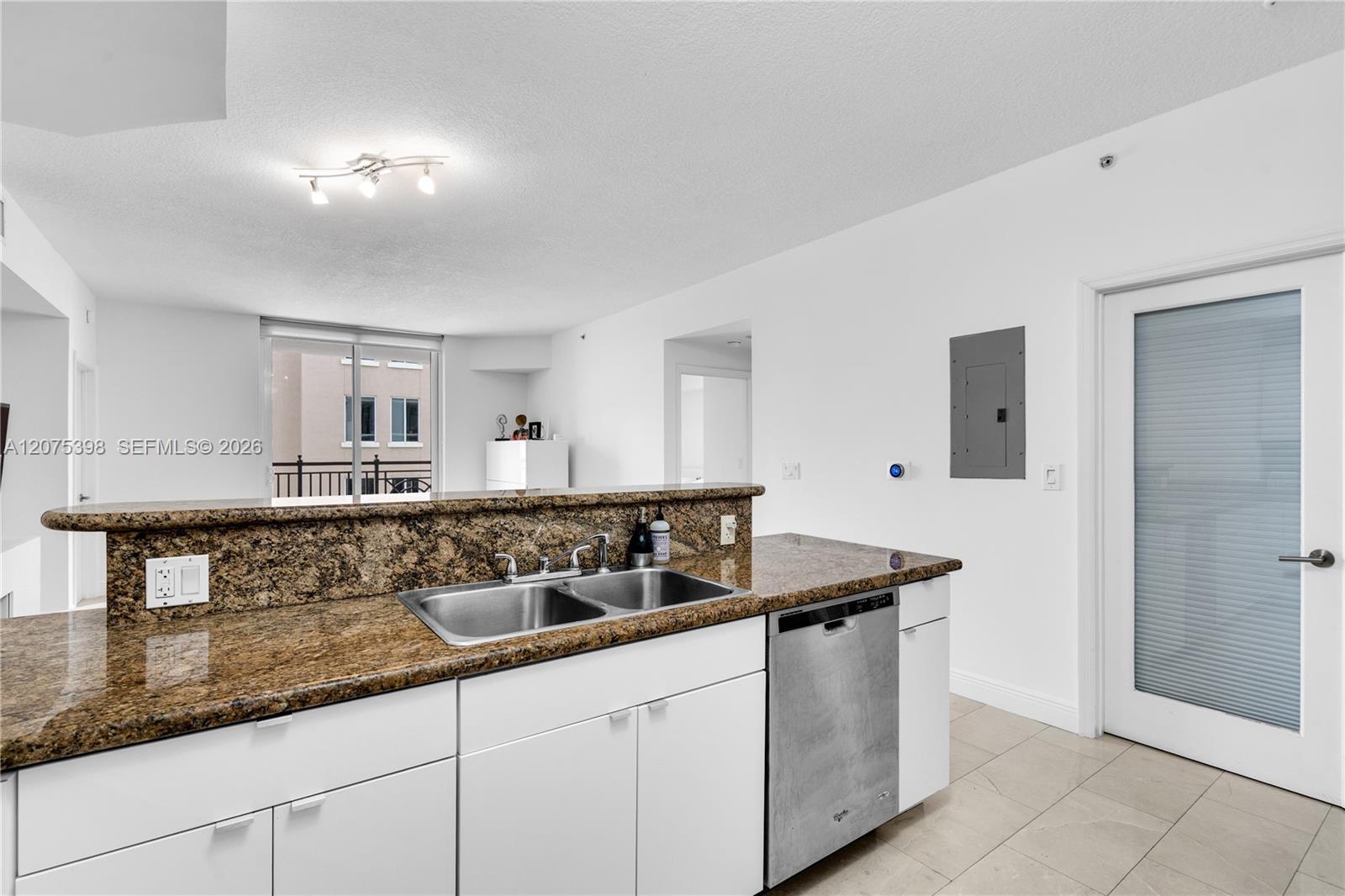 357 Almeria Ave # 1105, Coral Gables FL 33134 photo 5