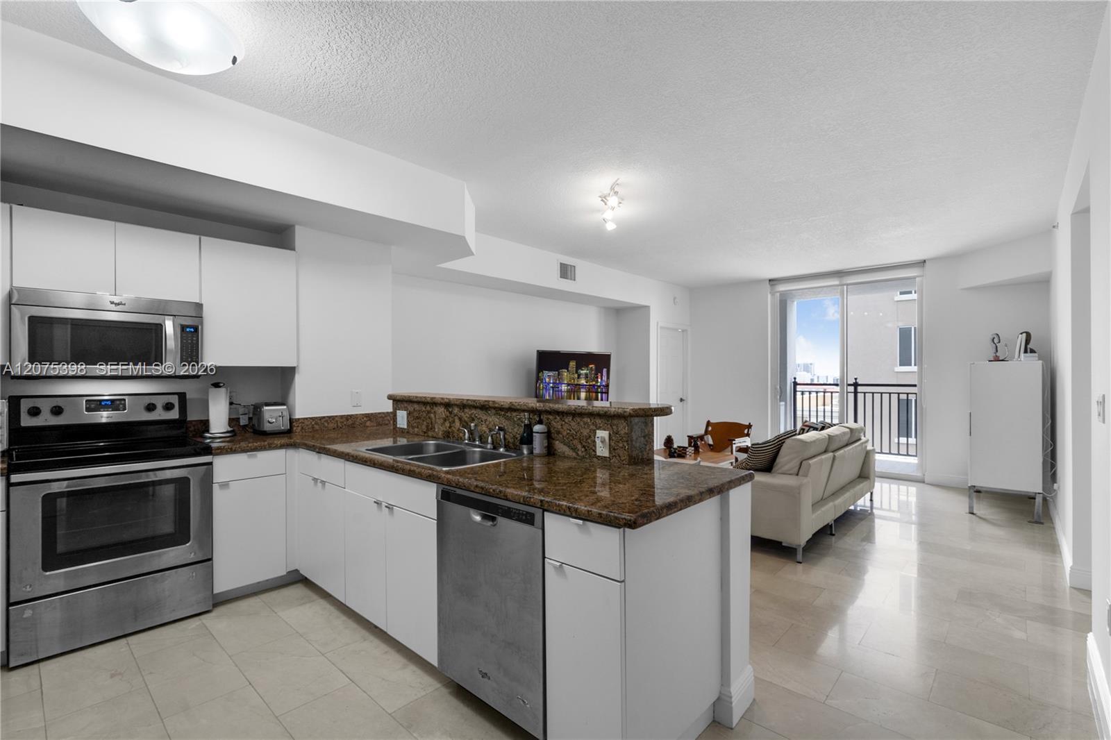 357 Almeria Ave # 1105, Coral Gables FL 33134 photo 4