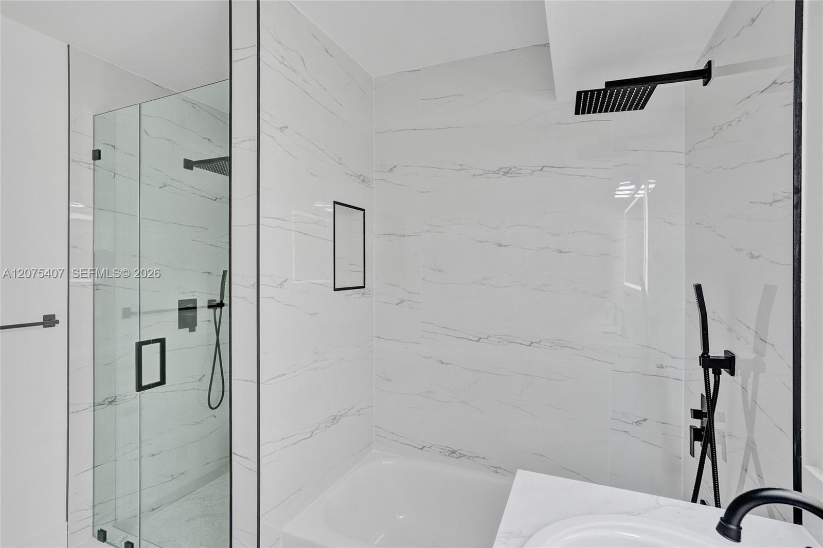 4114 Sapphire St, Weston FL 33331 photo 4