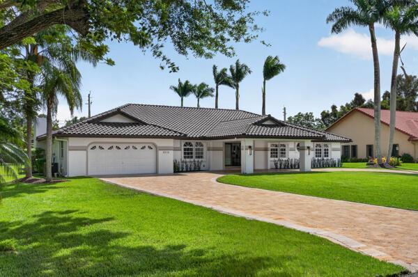5510 W CASTLEGATE Avenue, Davie FL 33331 photo 4