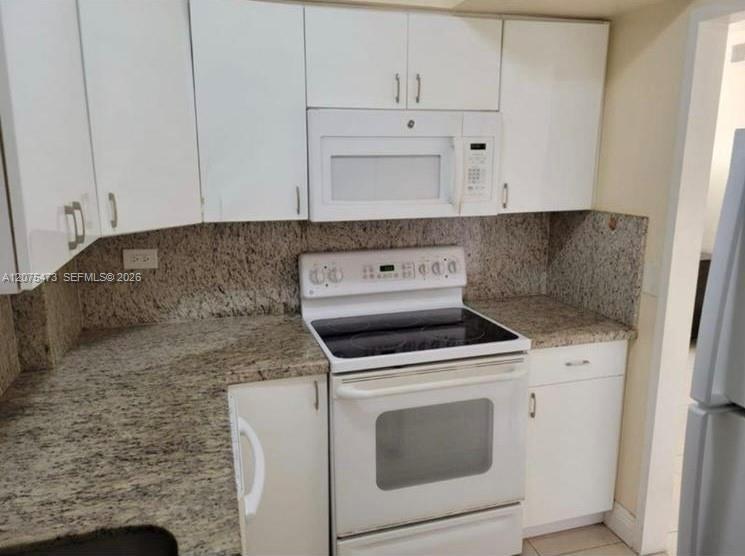 7441 Wayne Ave # 3O, Miami Beach FL 33141 photo 2