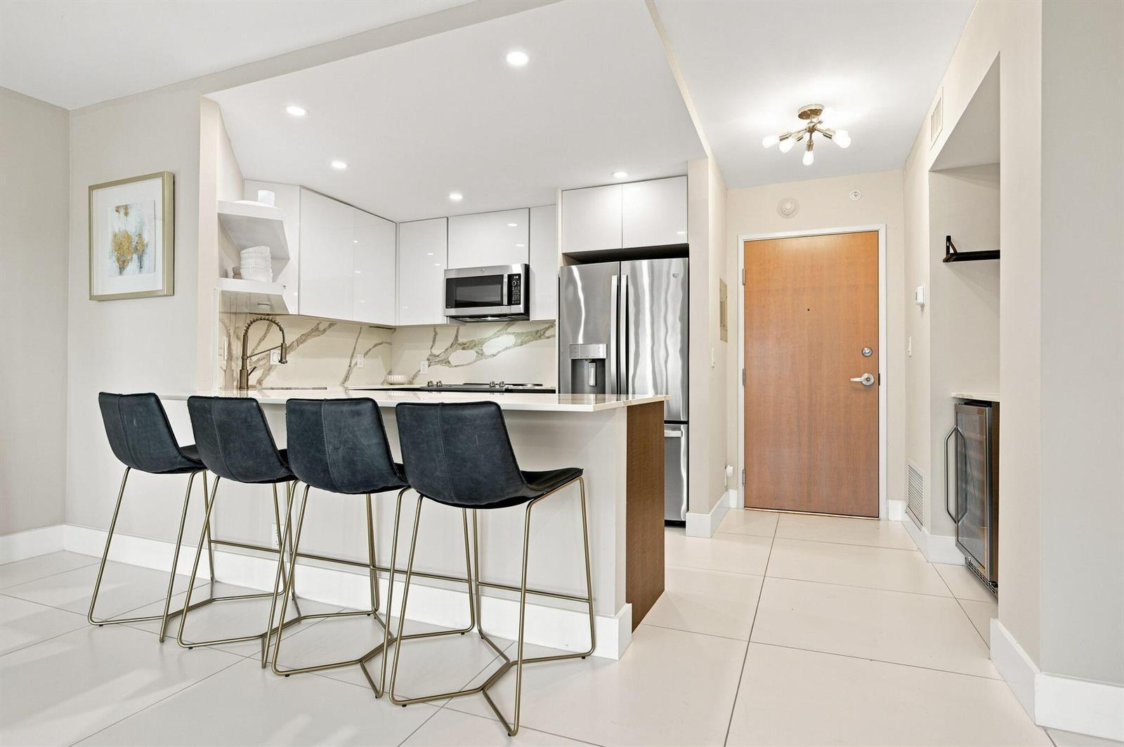 340 SUNSET Drive # 405, Fort Lauderdale FL 33301 photo 5