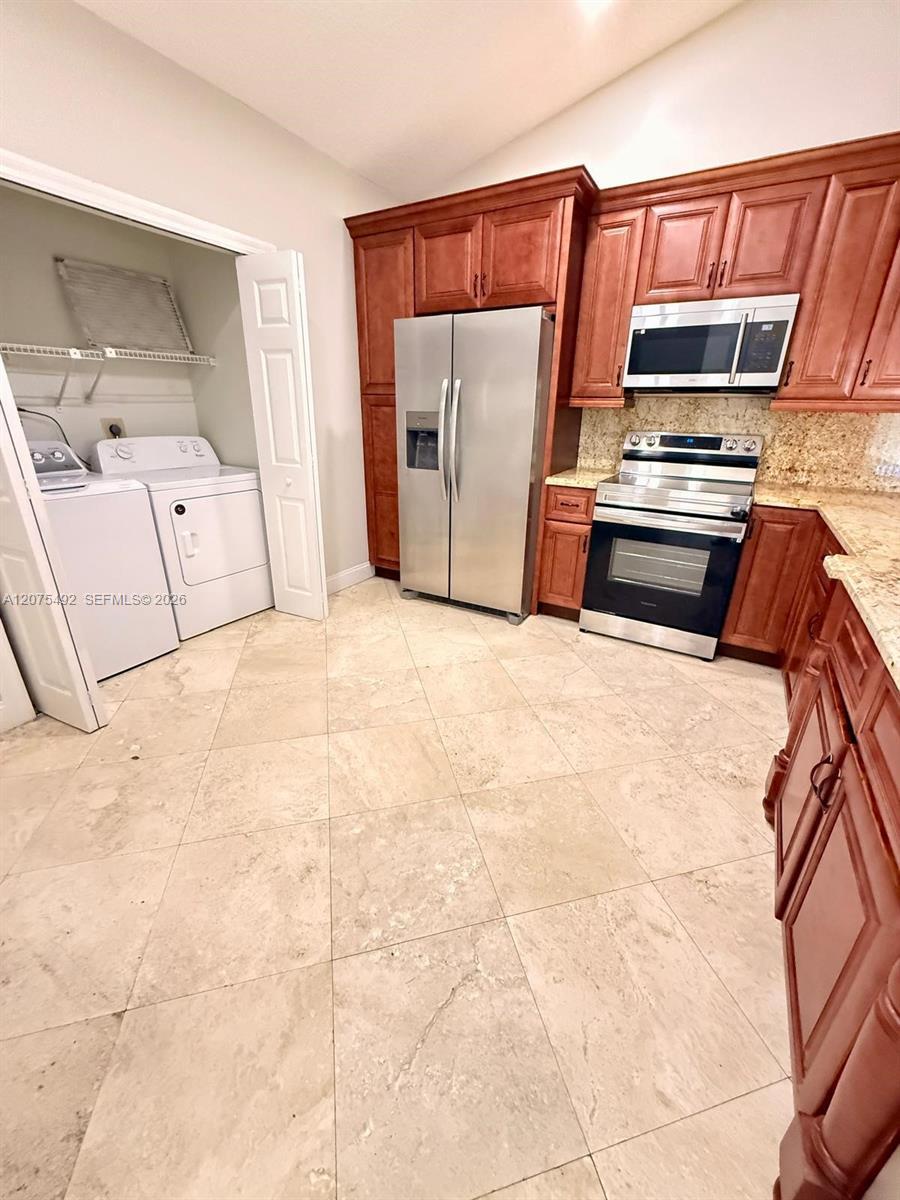 5201 SW 31st Ave # 225, Dania Beach FL 33312 photo 4