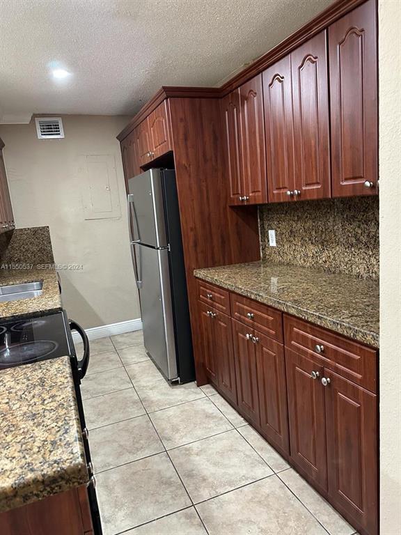 4533 TREEHOUSE Lane # H, Tamarac FL 33319