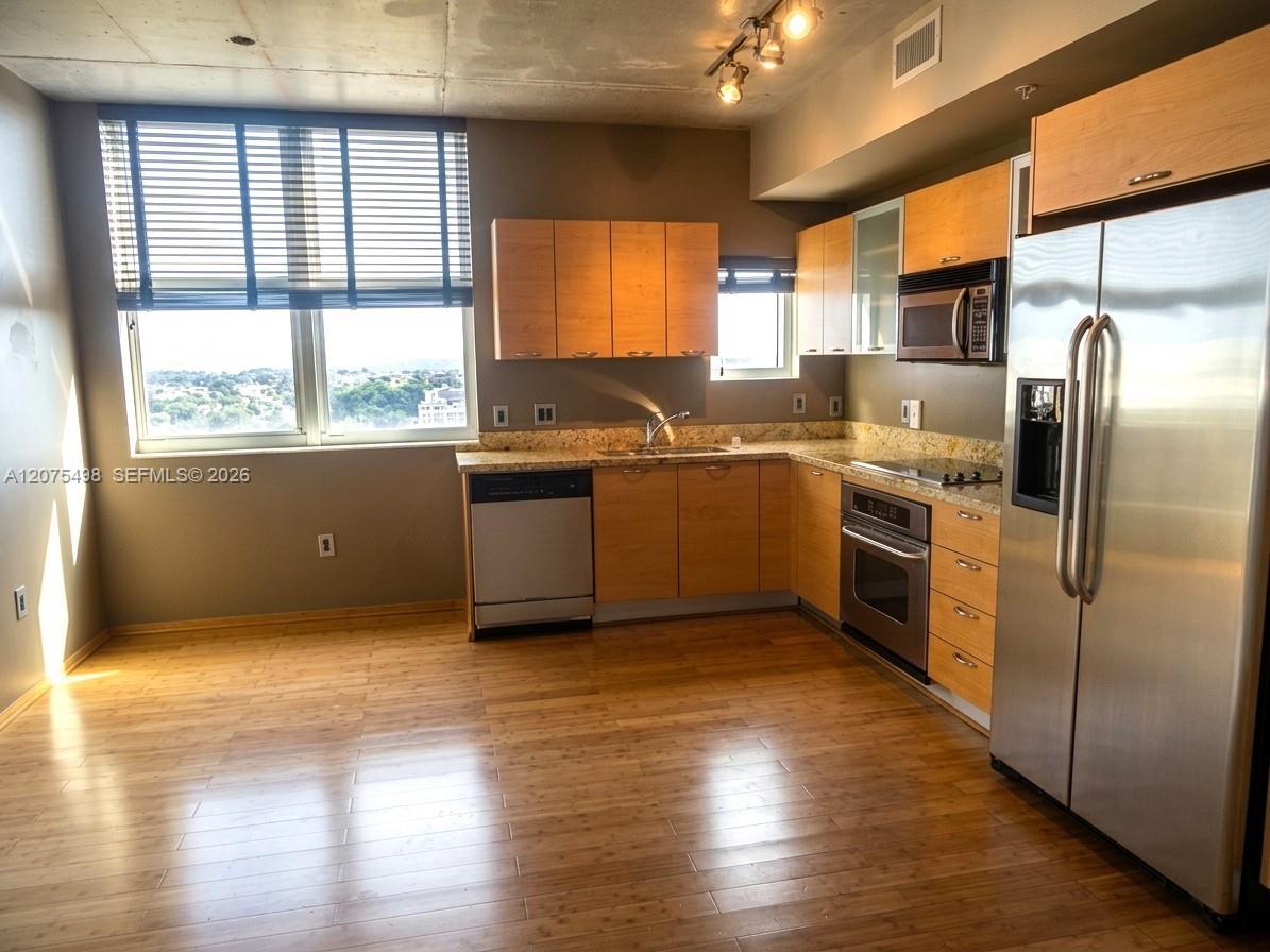 3180 SW 22nd Ter # 805, Miami FL 33145 photo 2