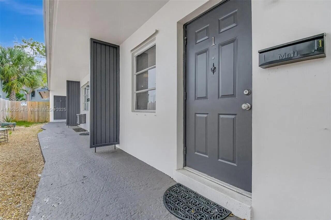 1213 SE 1st Street # 4, Fort Lauderdale FL 33301 photo 4