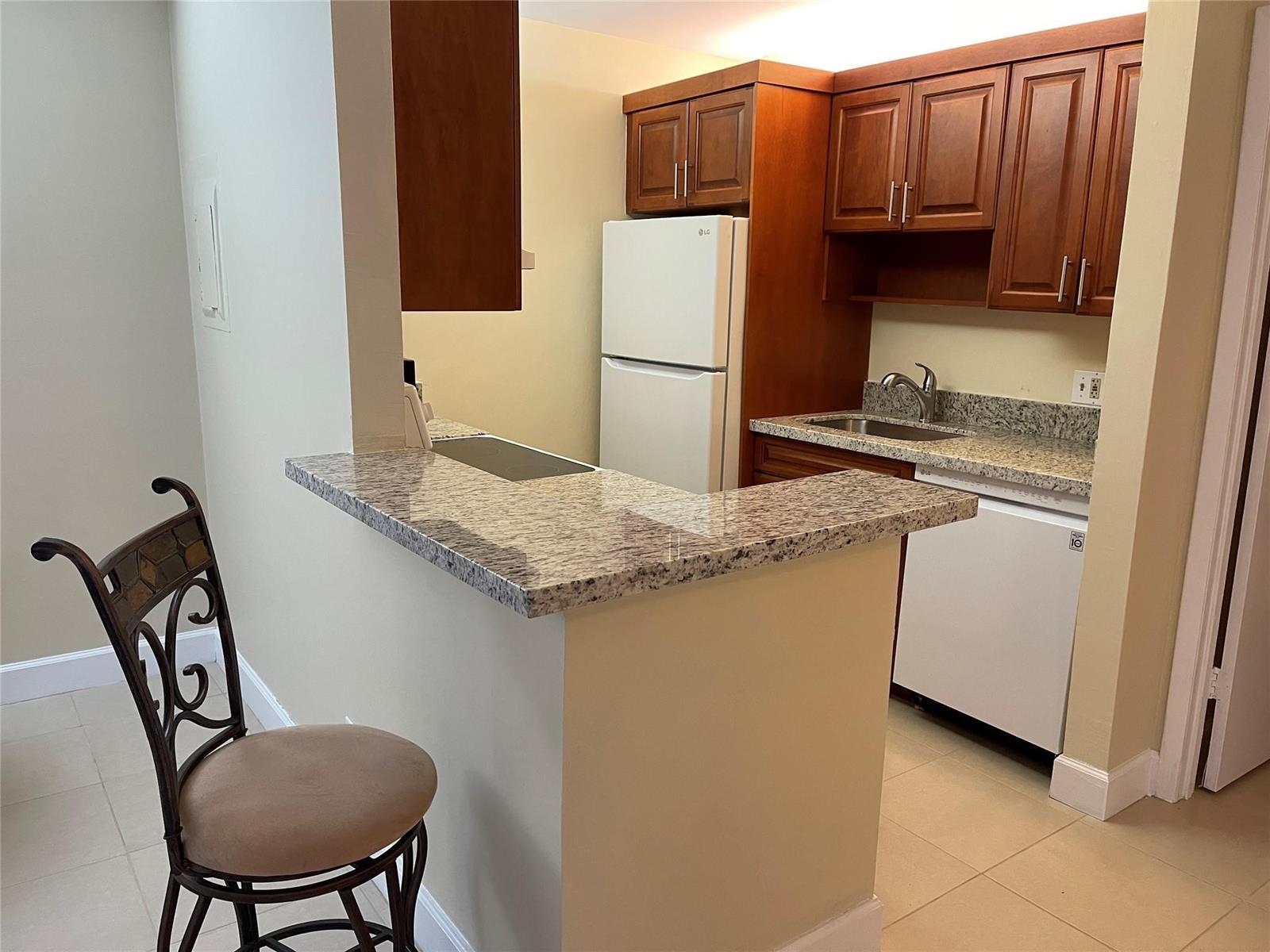 26 CROSSINGS Circle # G, Boynton Beach FL 33435 photo 3
