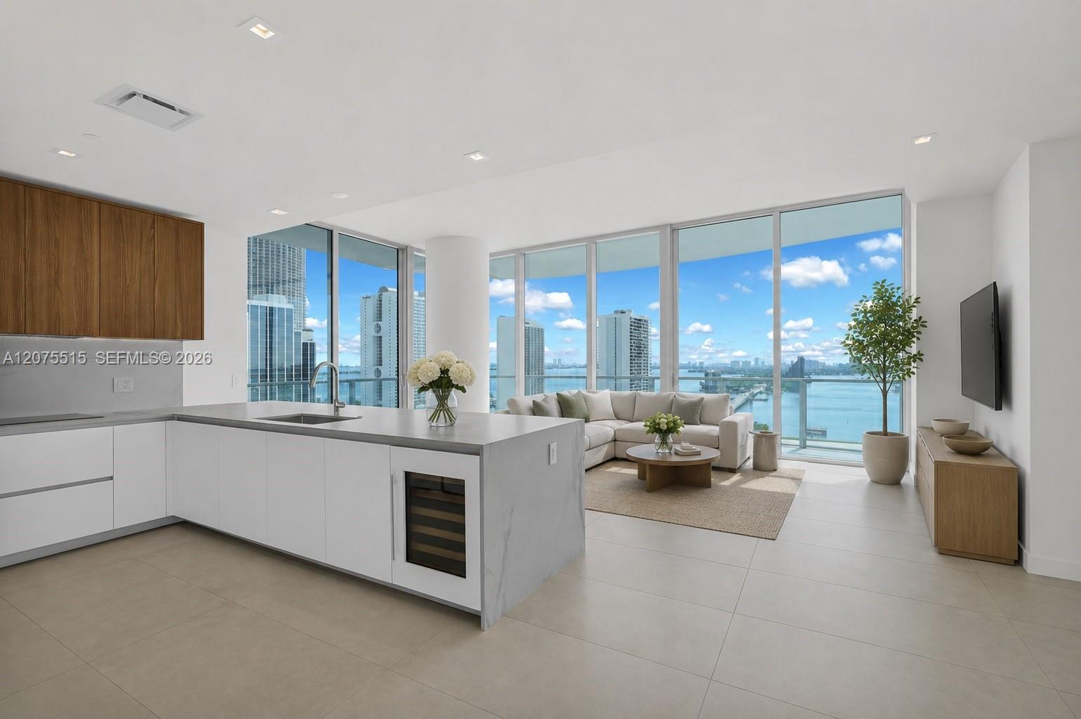 1400 Biscayne Blvd # 1706, Miami FL 33132 photo 5