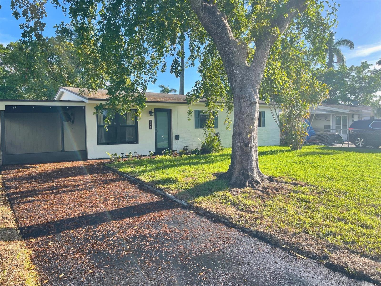 4329 SW 49TH Court, Dania Beach FL 33314 photo 2