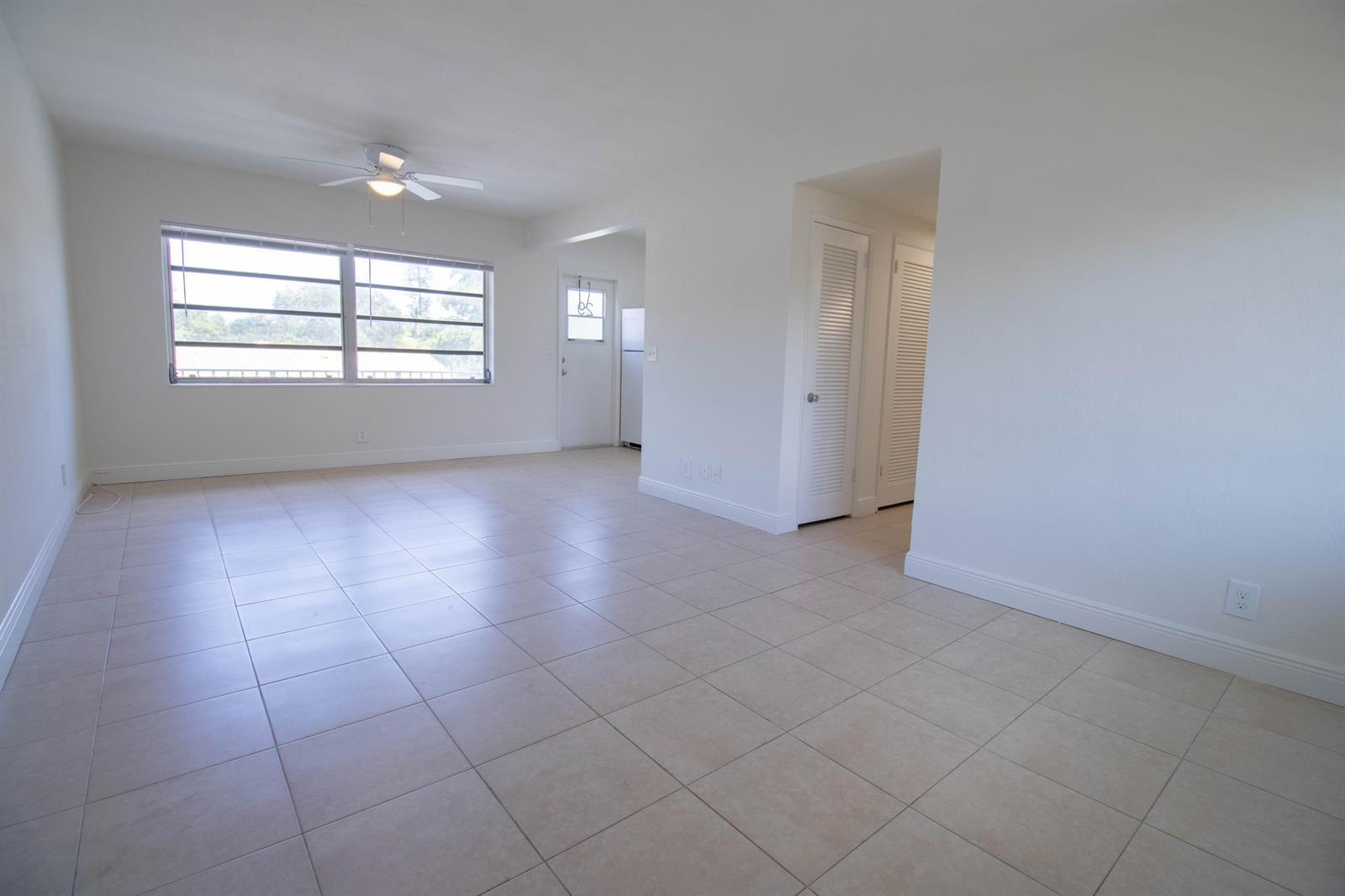 1855 ADAMS # 29, Hollywood FL 33020