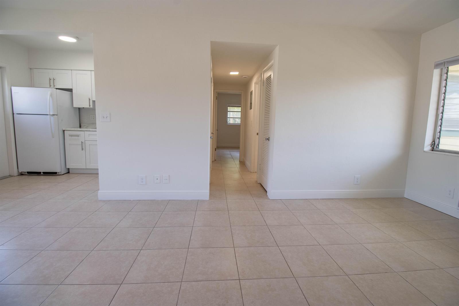 1855 ADAMS # 29, Hollywood FL 33020 photo 4