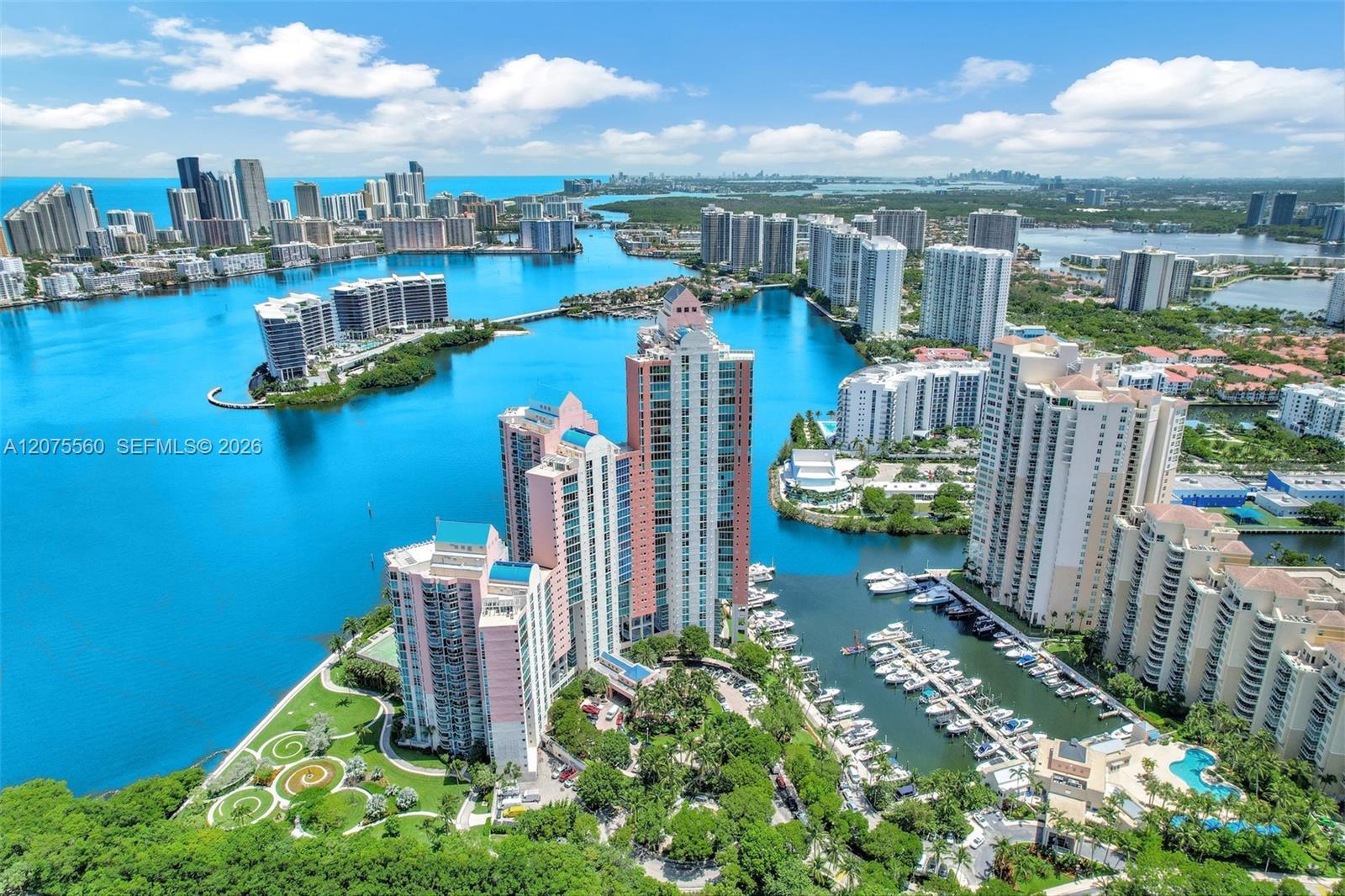 3370 Hidden Bay Dr # 815, Aventura FL 33180 photo 3