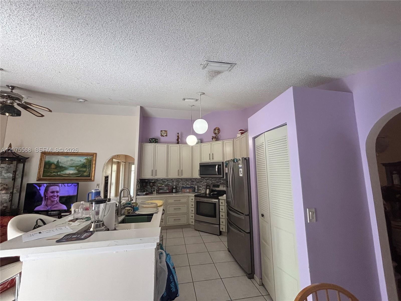 9510 Ashley Dr, Miramar FL 33025 photo 5