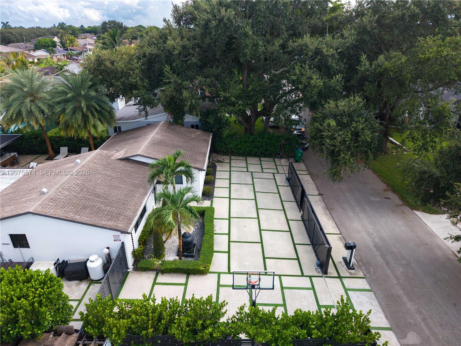 1721 SW 96th Ave, Miramar FL 33025 photo 5