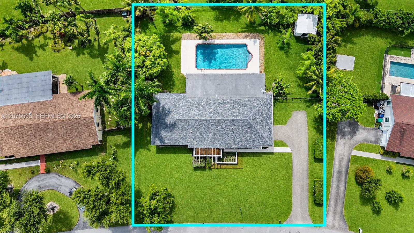 18465 SW 89th Ct, Cutler Bay FL 33157 photo 5
