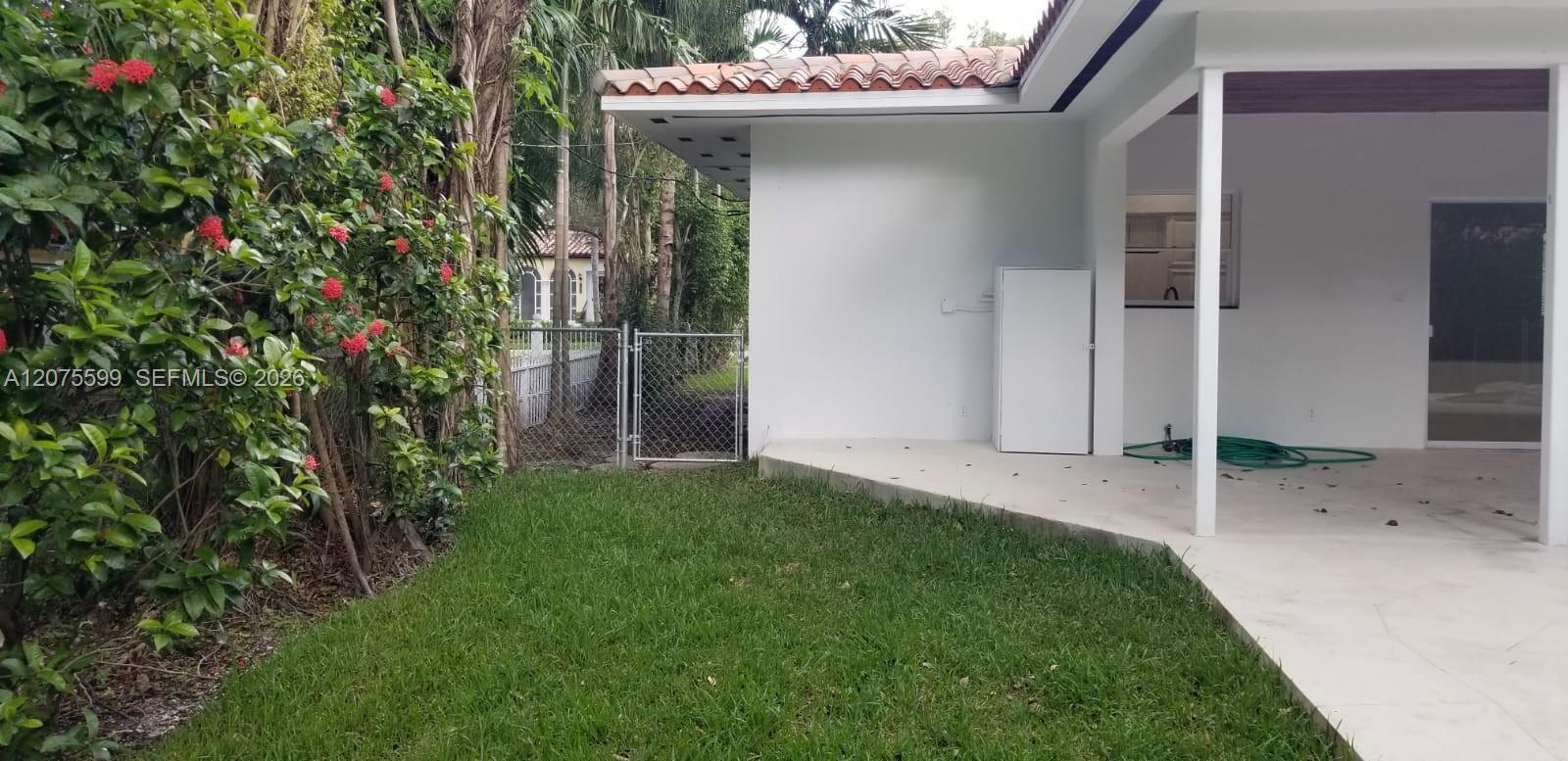 Coral Gables, FL 33143 photo 4