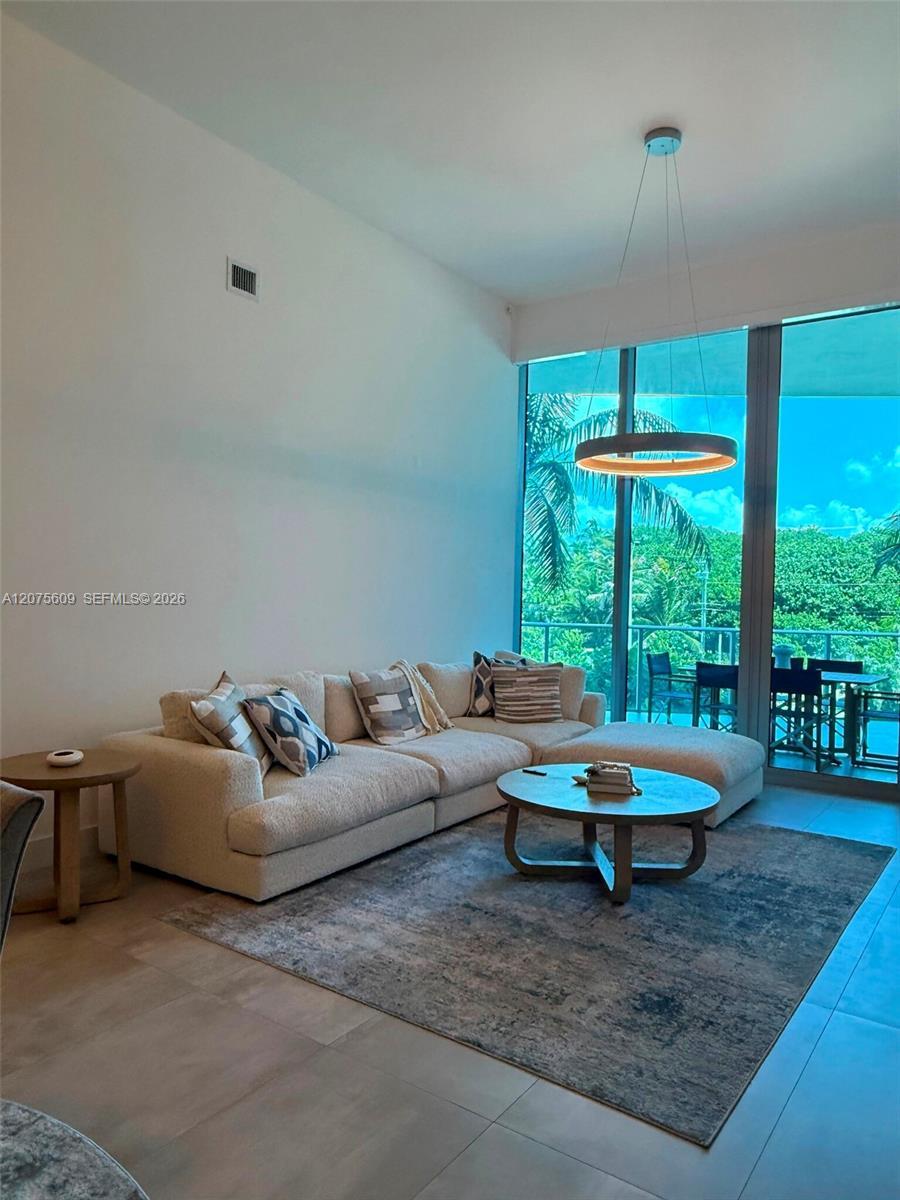 701 N Fort Lauderdale Beach Blvd # 214, Fort Lauderdale FL 33304 photo 2