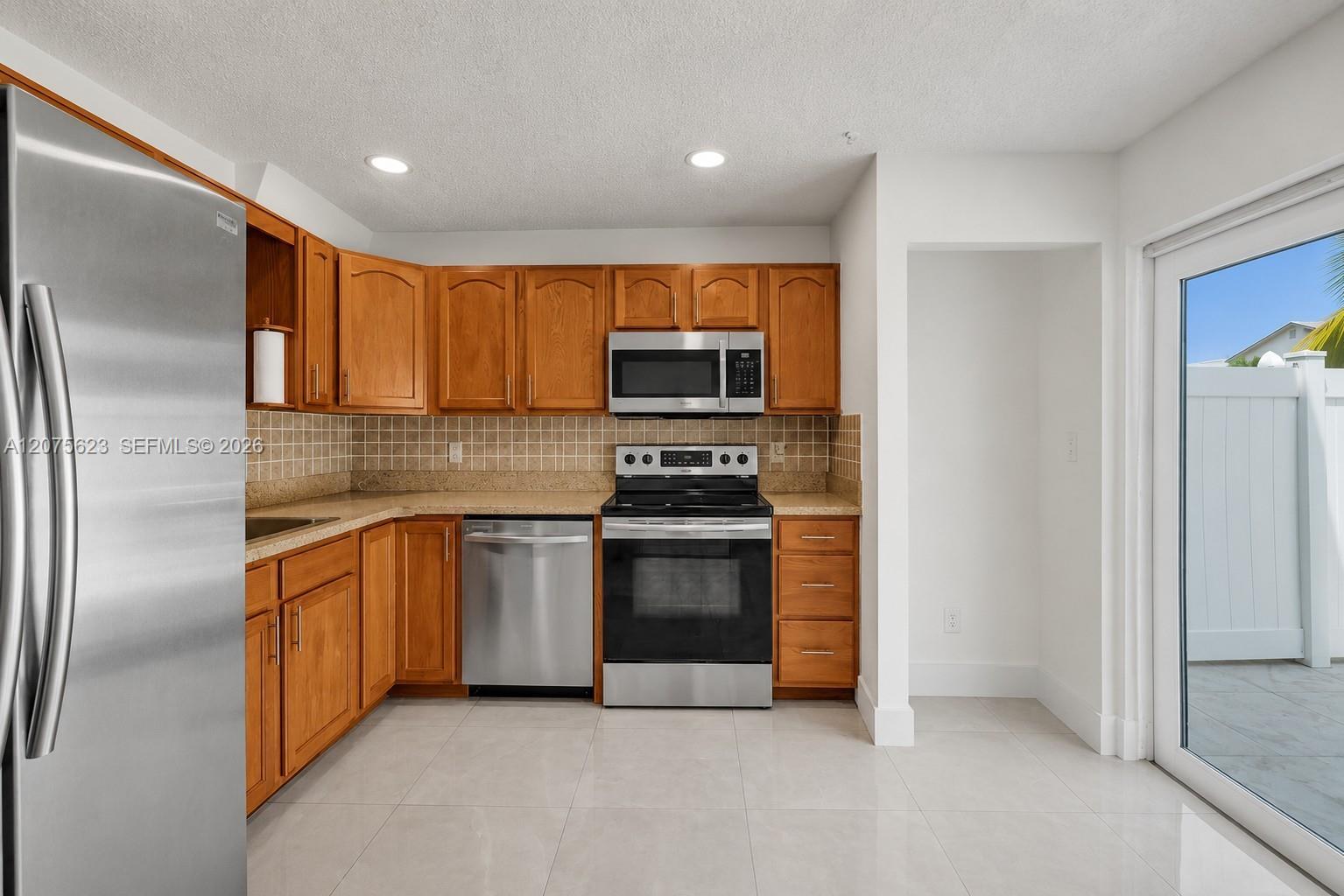 3000 NW 5th Ter # 112, Pompano Beach FL 33064 photo 4