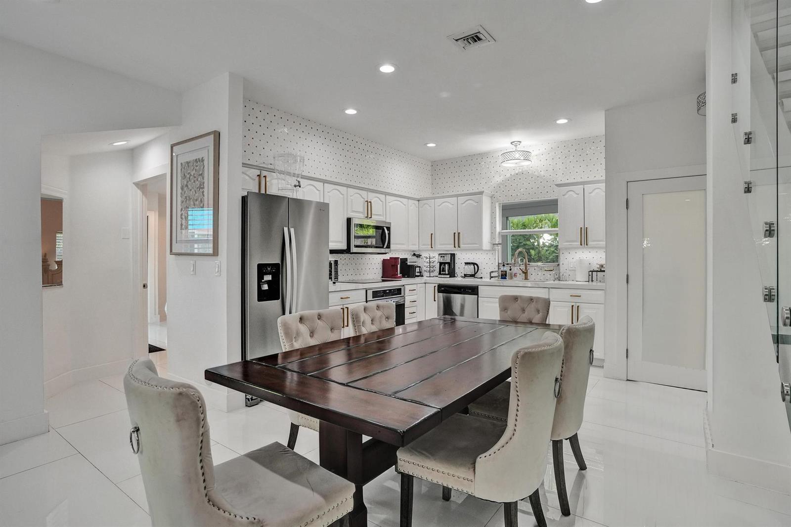 833 SW 17th Street, Fort Lauderdale FL 33315 photo 5