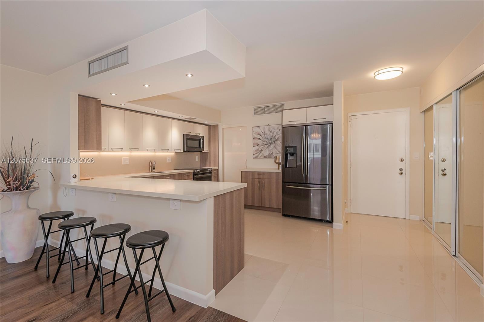 600 Three Islands Blvd # 521, Hallandale Beach FL 33009 photo 2