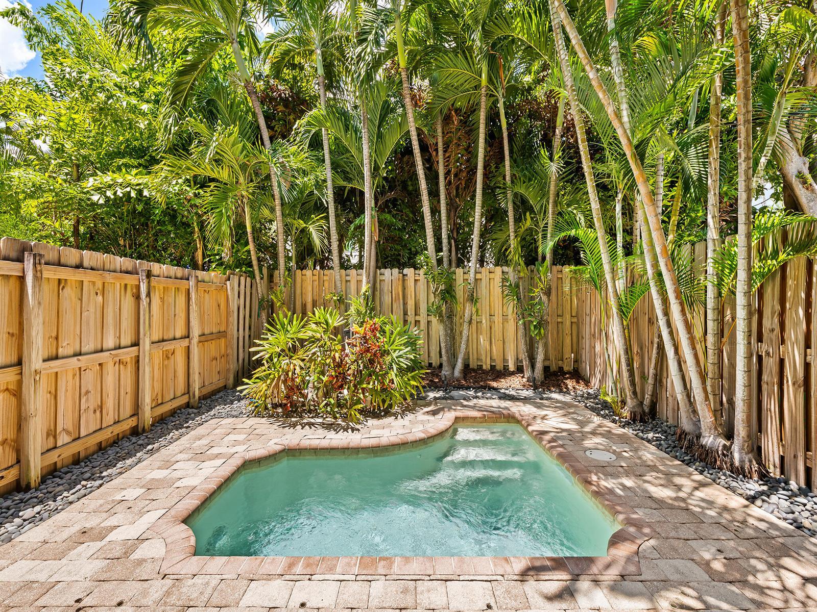 1423 NE 26th Avenue # 1423, Fort Lauderdale FL 33304 photo 2
