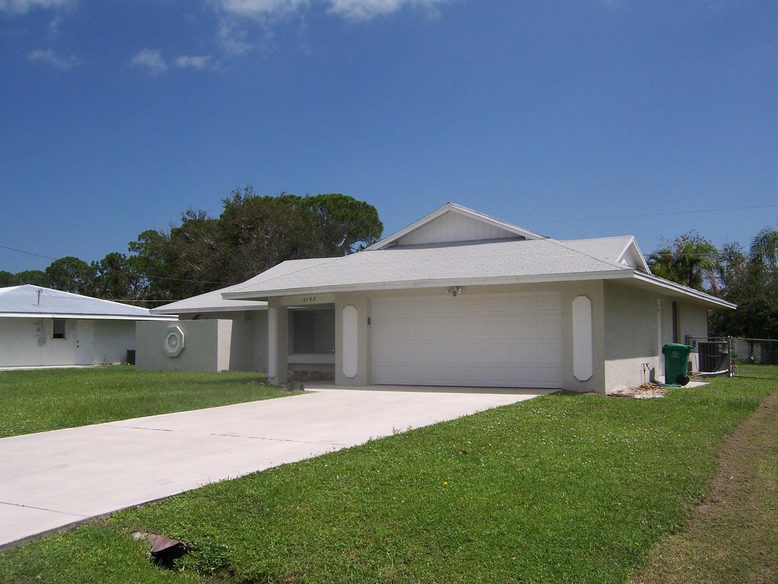 2163 SE SHELTER Drive, Port St. Lucie FL 34952 photo 2