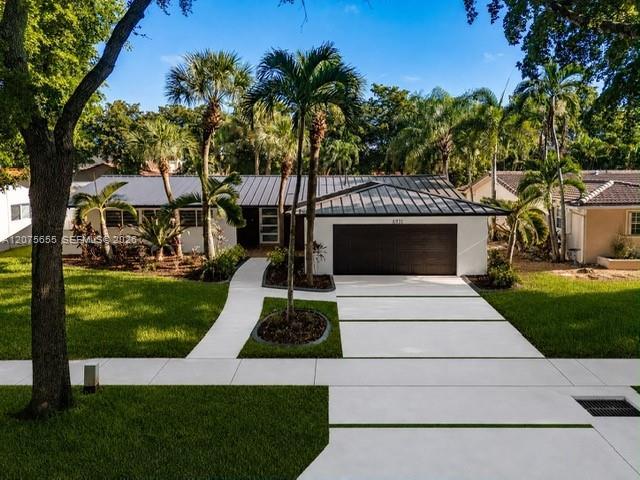 6931 Loch Ness Dr, Miami Lakes FL 33014 photo 2