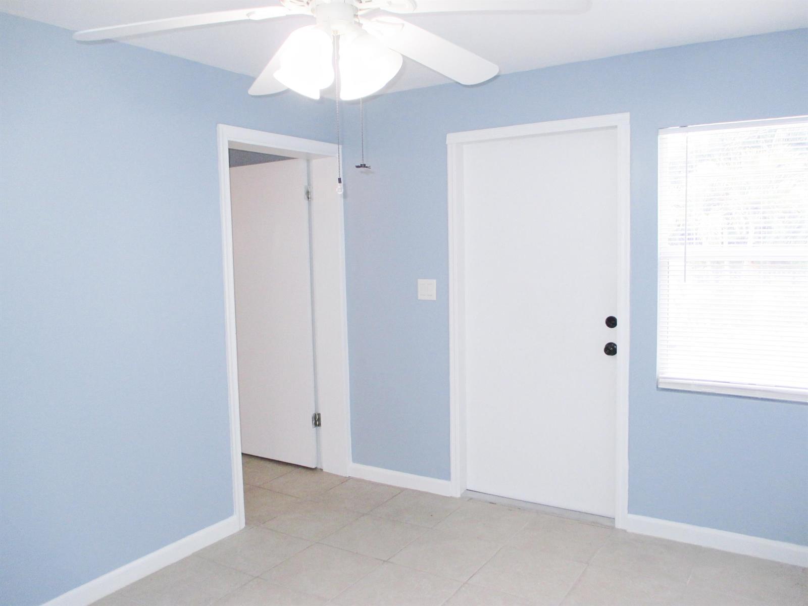 626 Minnesota Street # B, Lantana FL 33462 photo 2