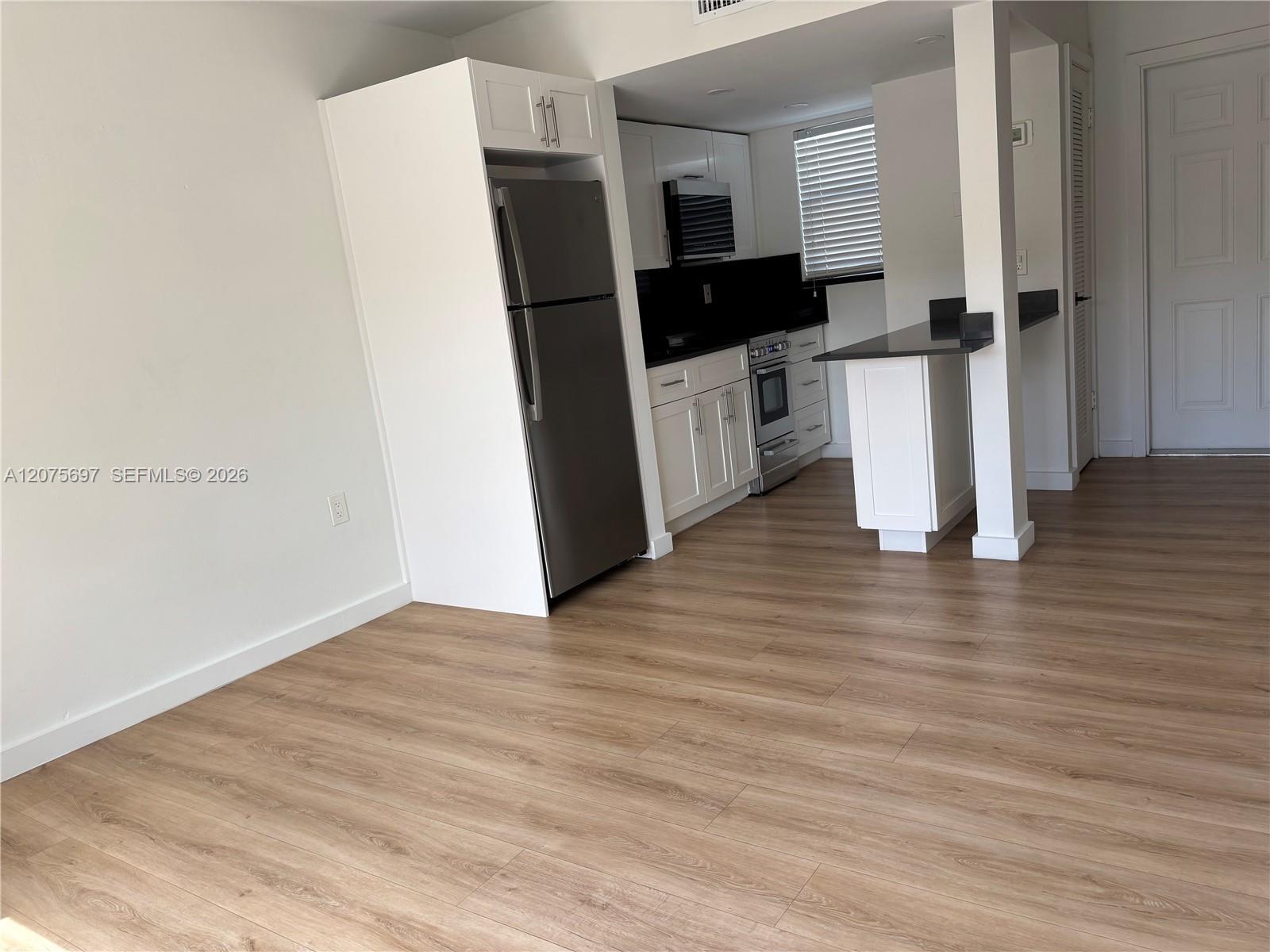 1025 SW 6th Ave # 6, Miami FL 33130 photo 2