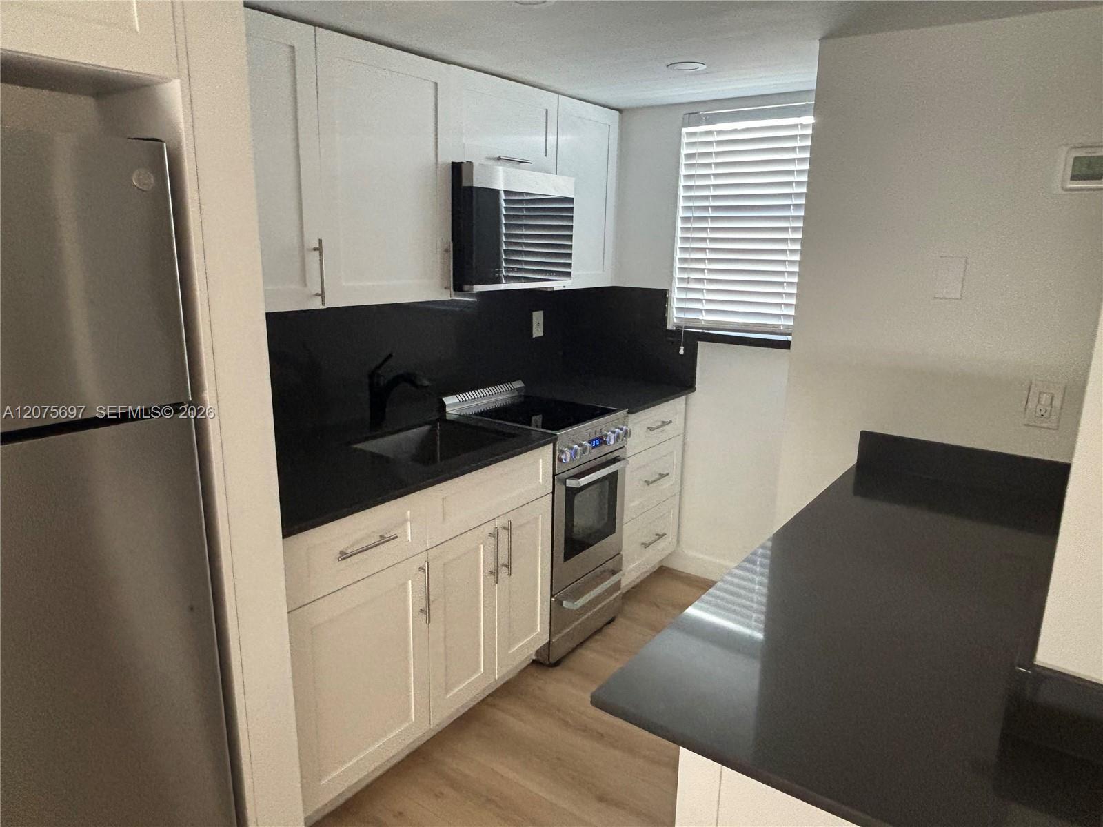 1025 SW 6th Ave # 6, Miami FL 33130 photo 3