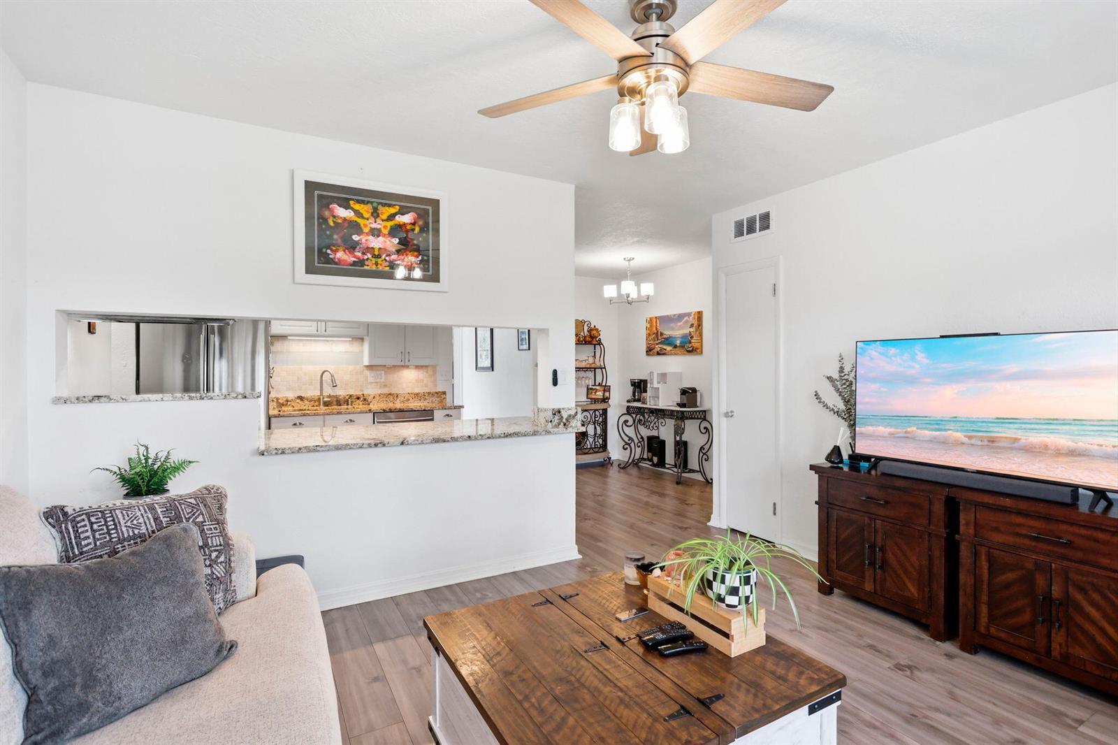 156 Granada Drive, Palm Springs FL 33461 photo 5