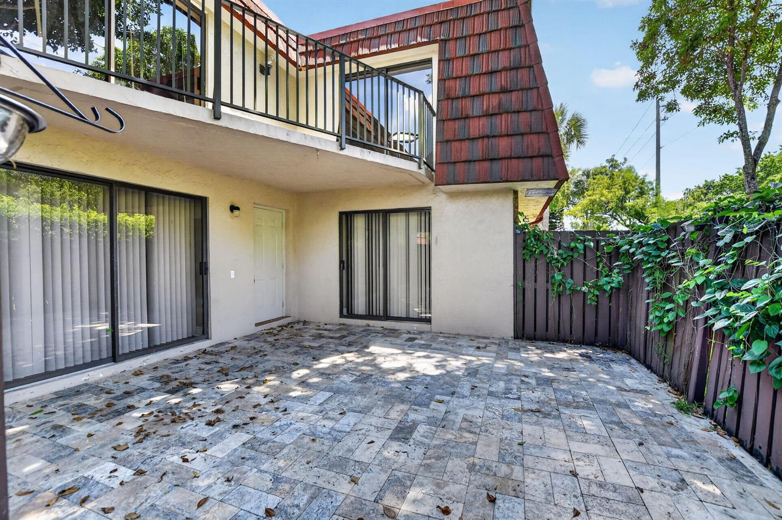8558 Boca Rio Drive, Boca Raton FL 33433 photo 3