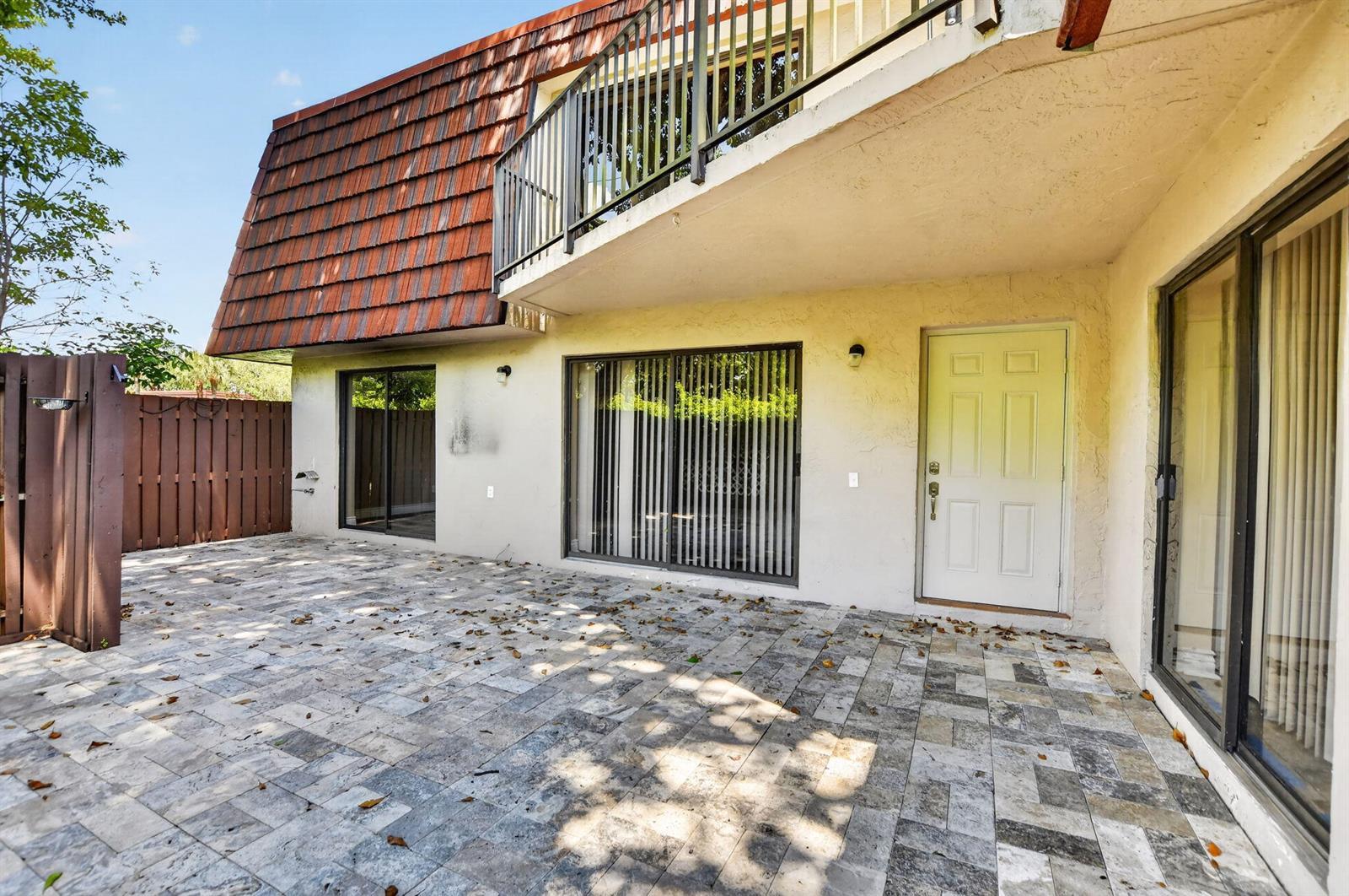 8558 Boca Rio Drive, Boca Raton FL 33433 photo 4