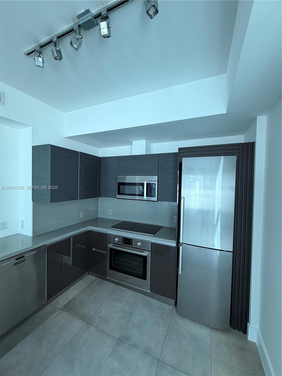1080 Brickell Ave # 913, Miami FL 33131 photo 5