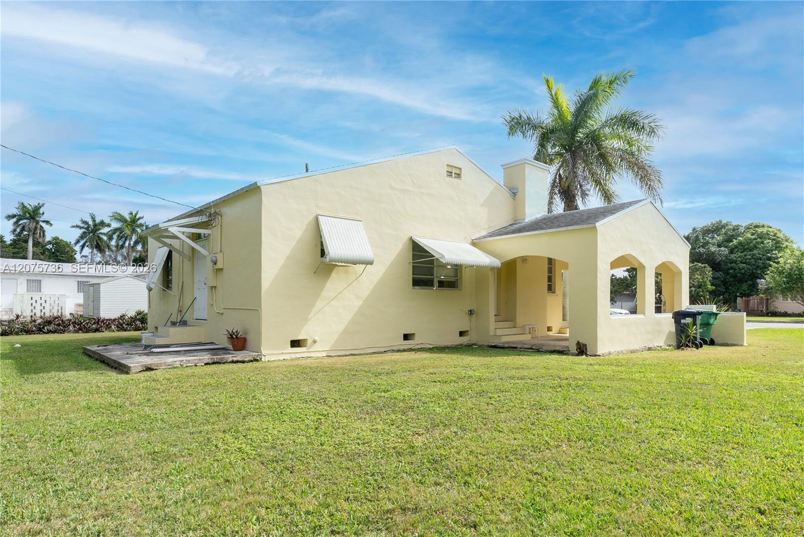 27 NW 21st St, Homestead FL 33030 photo 3