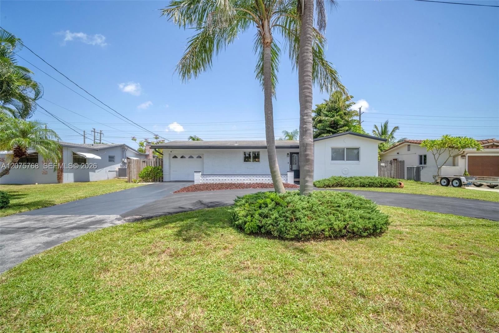 4448 SW 37th Ave, Dania Beach FL 33312 photo 2