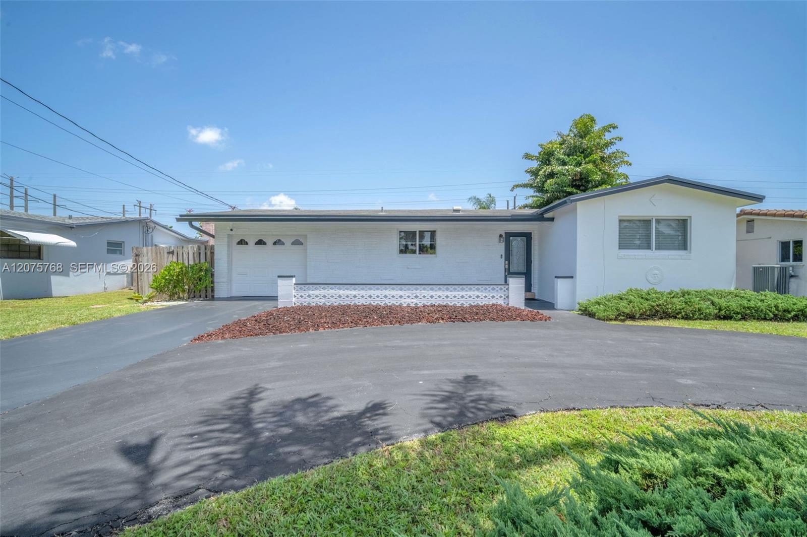4448 SW 37th Ave, Dania Beach FL 33312 photo 3