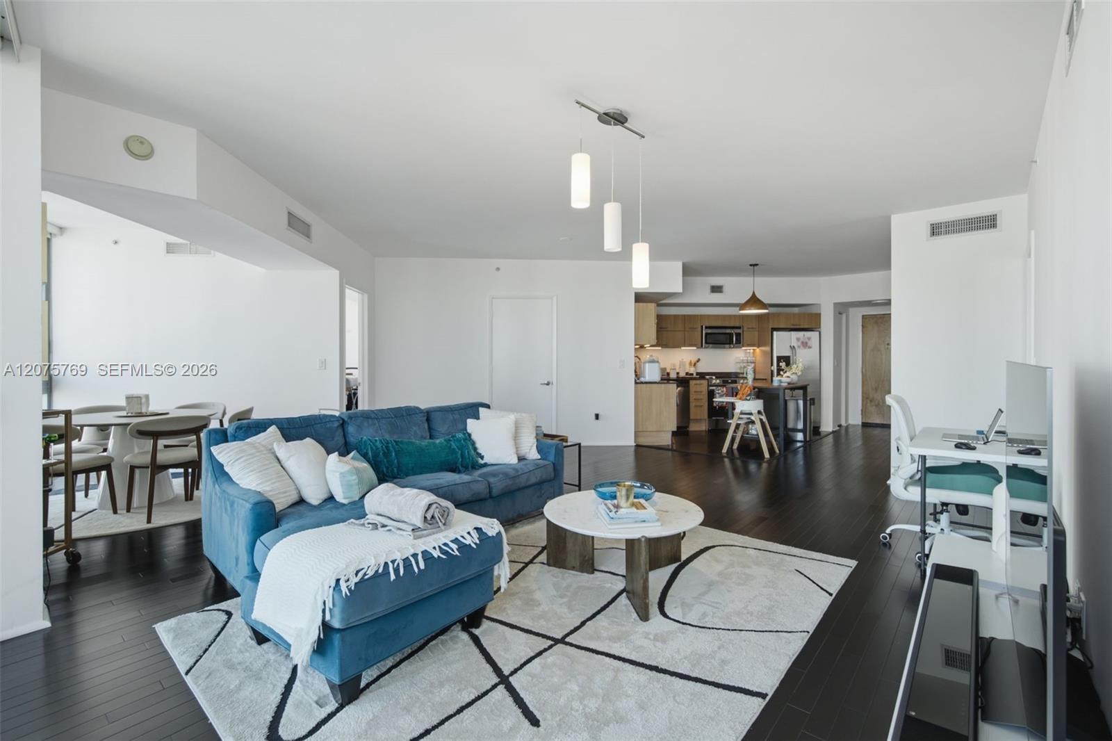 350 S Miami Ave # 2601, Miami FL 33130 photo 4