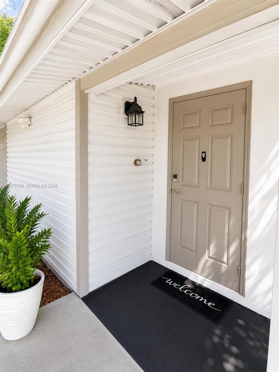 633 Mokena Dr # 1, Miami Springs FL 33166