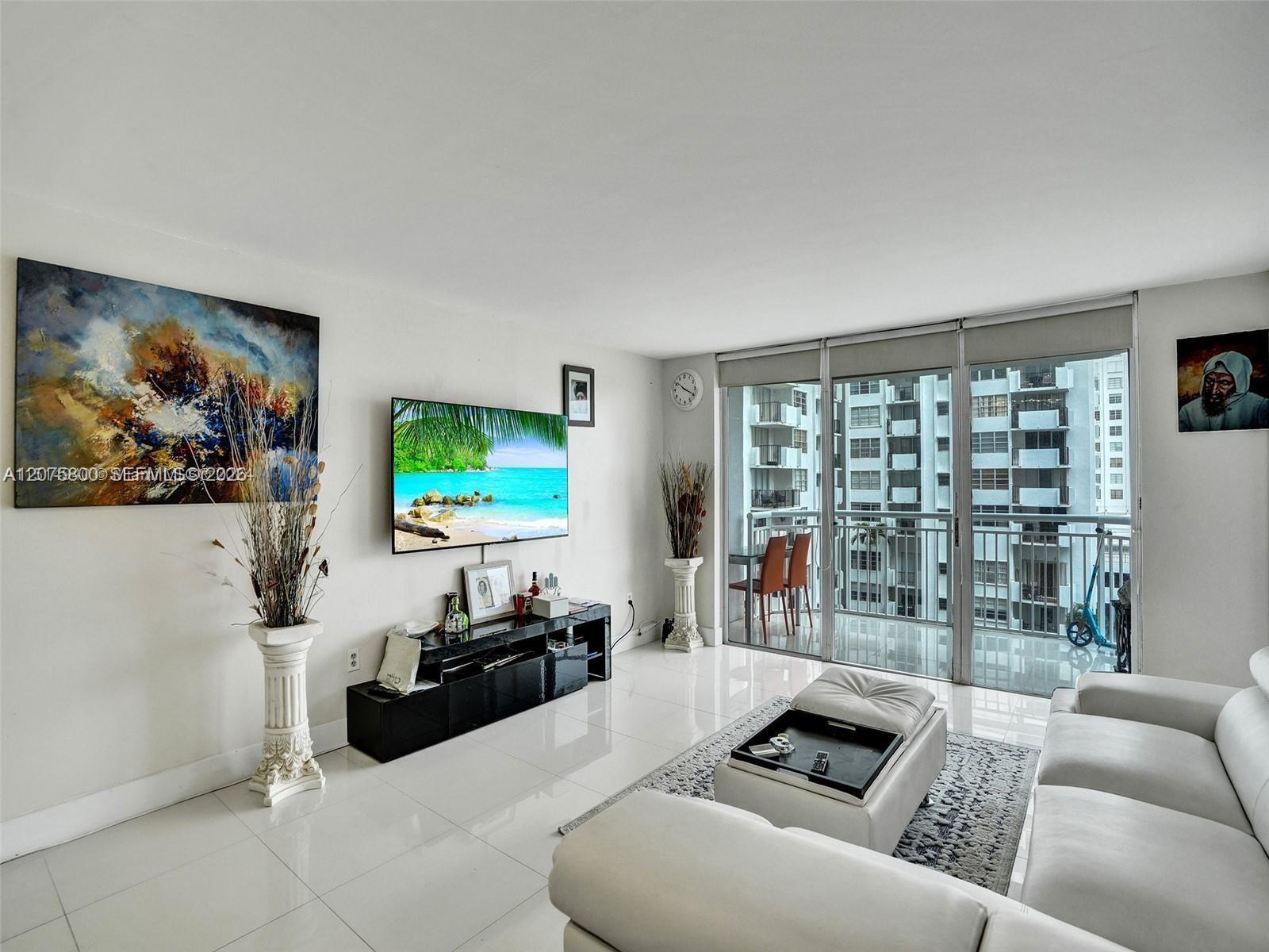 18061 Biscayne Blvd # 502, Aventura FL 33160 photo 2