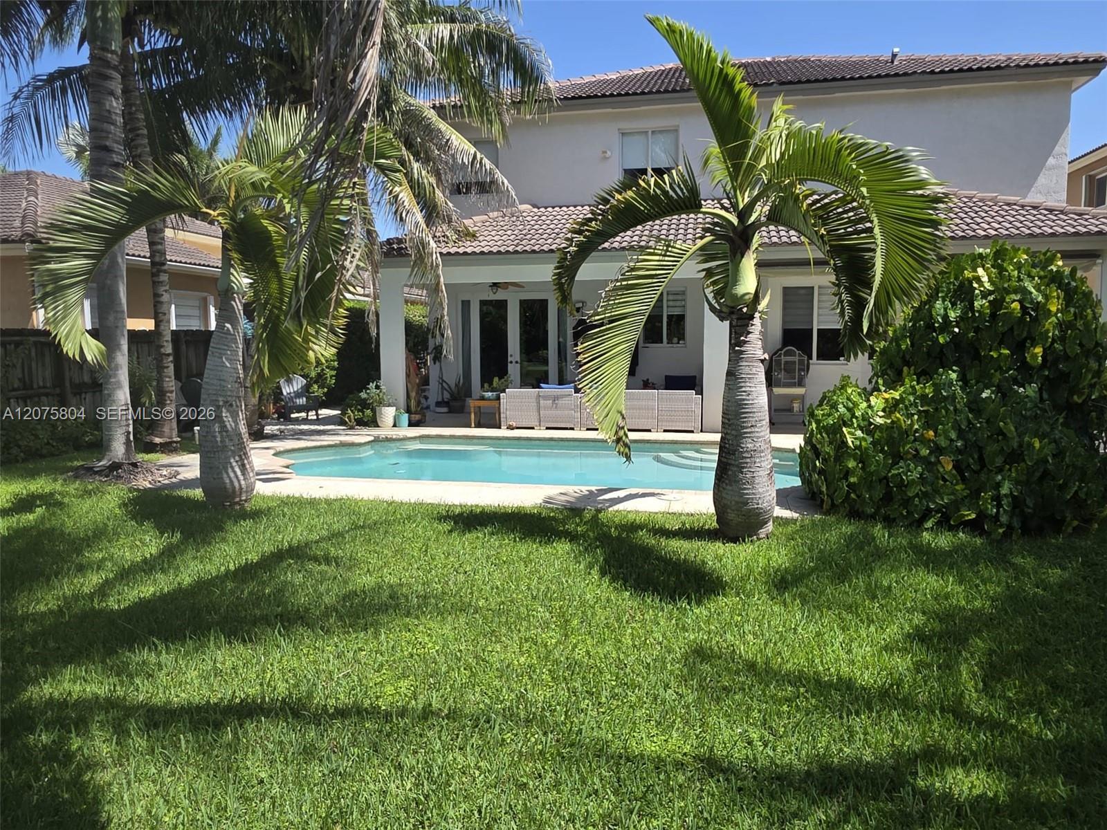 Homestead, FL 33035 photo 2