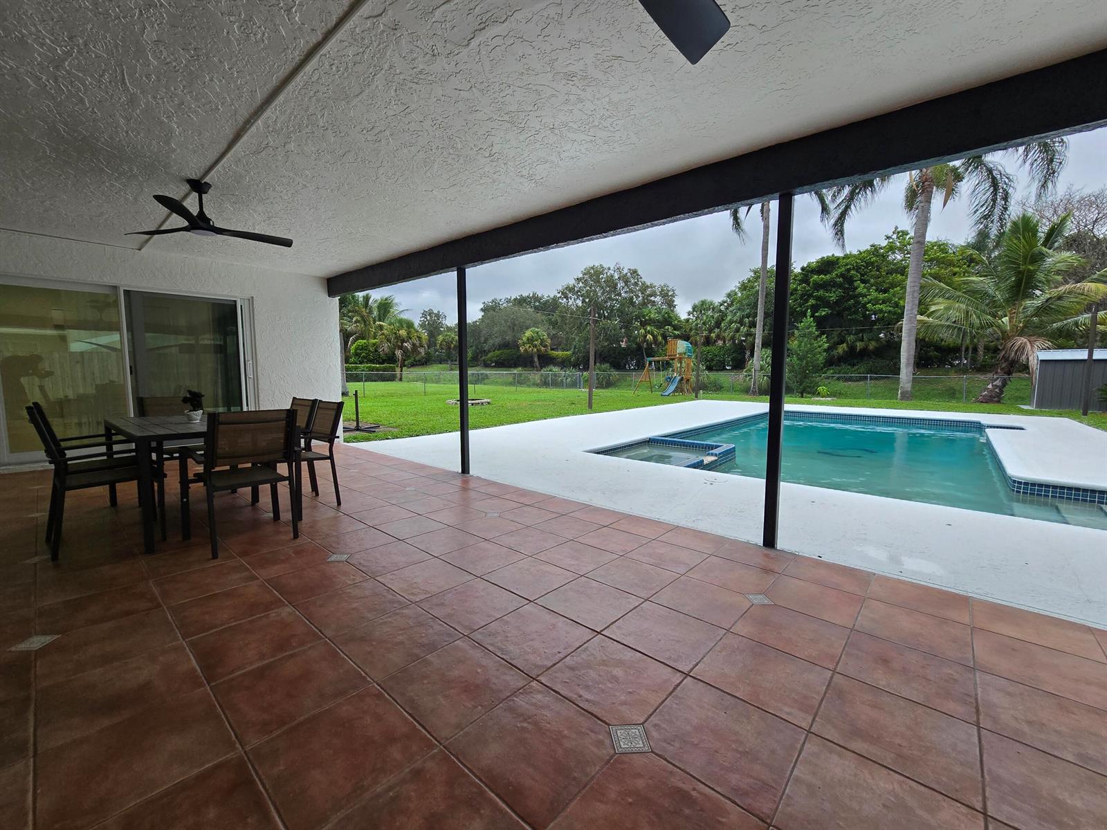 840 NW 48TH Avenue, Coconut Creek FL 33063 photo 5