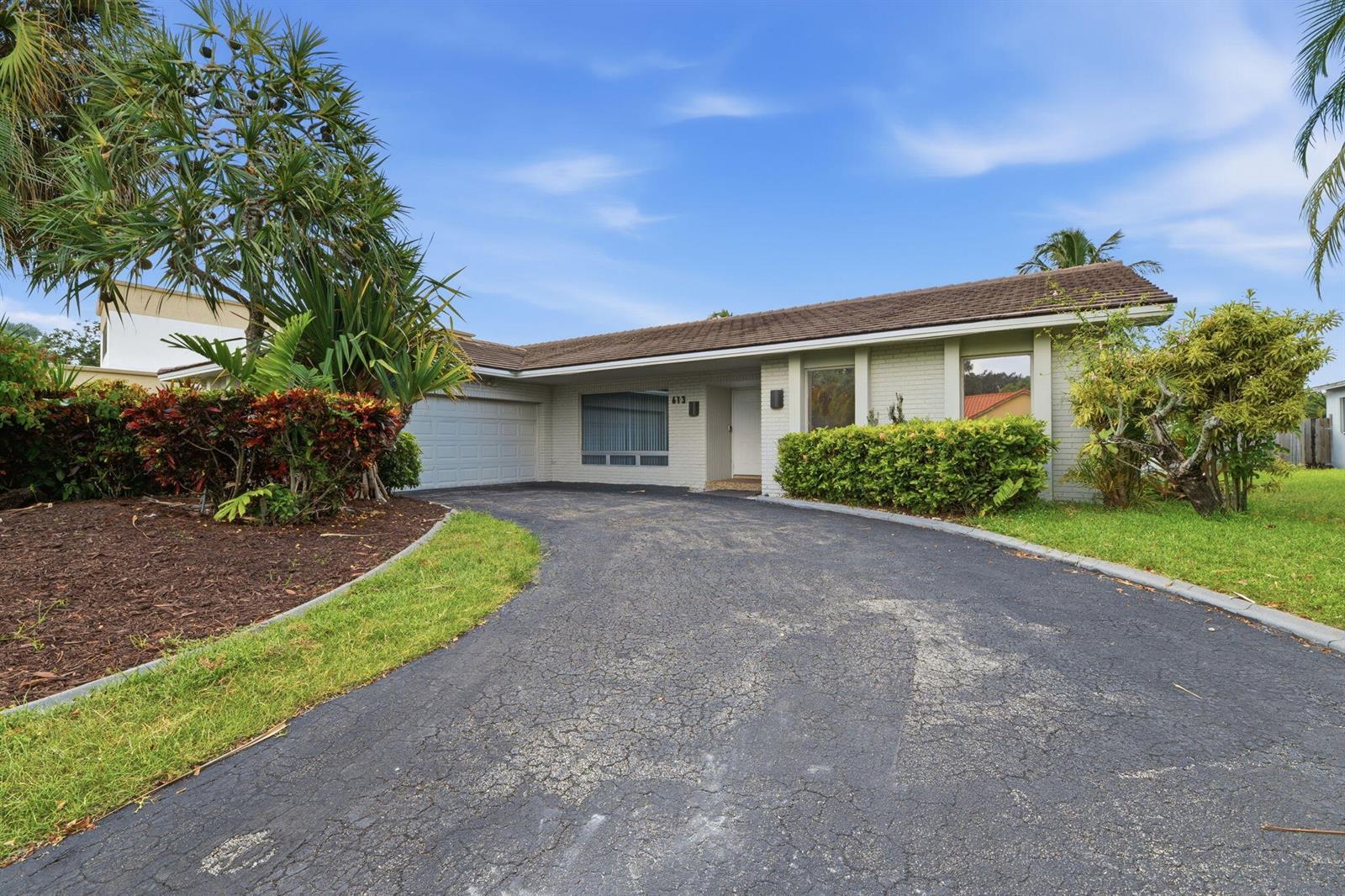 613 SEA TURTLE Way, Plantation FL 33324 photo 3